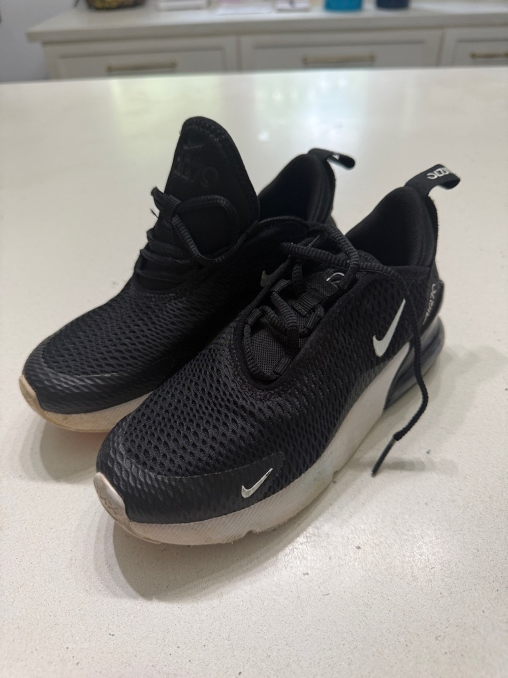 Nike airmax 270- Kids Black and White Breathable Mesh Sneakers